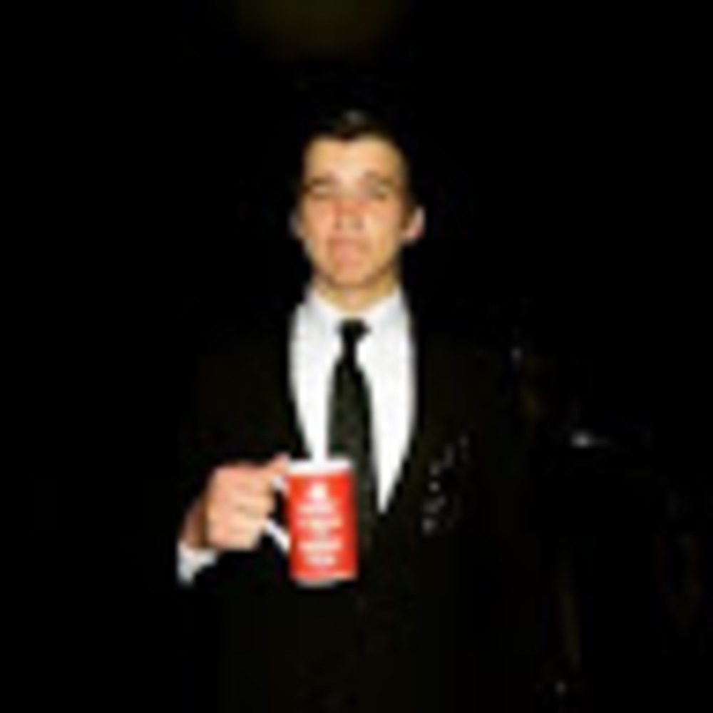 Meet your Posher, Adam